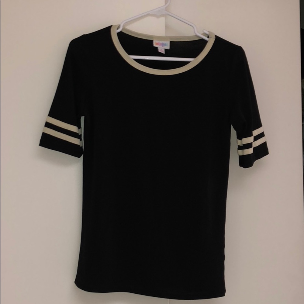 LulaRoe GIGI shirt